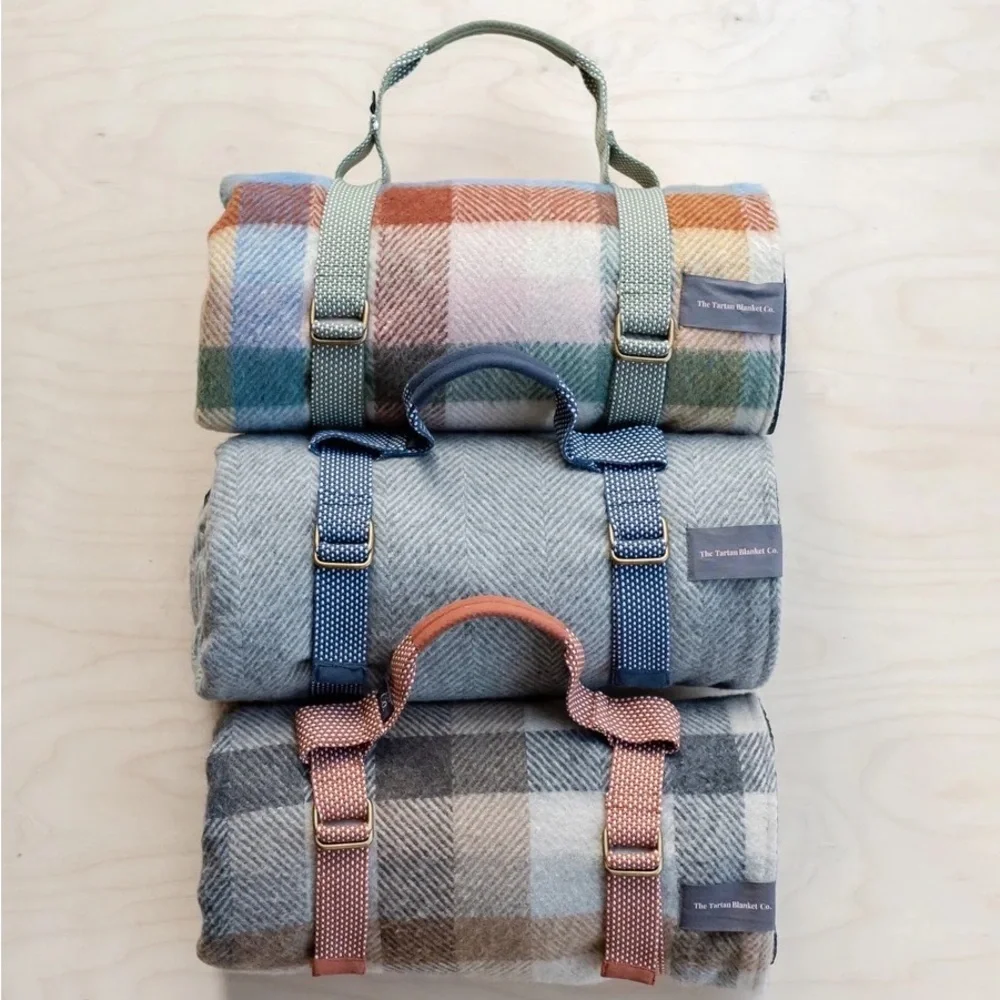 New🌟Recycled Wool Picnic Blanket in Thistle Meadow Check